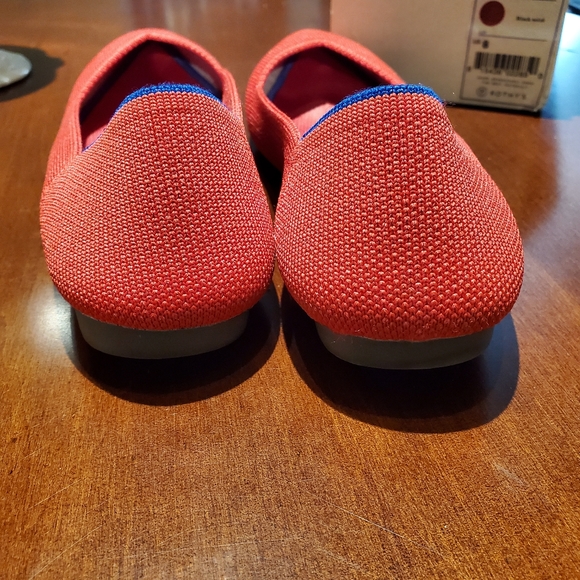 Rothys Red Point Flats size 8 EUC - Picture 3 of 11